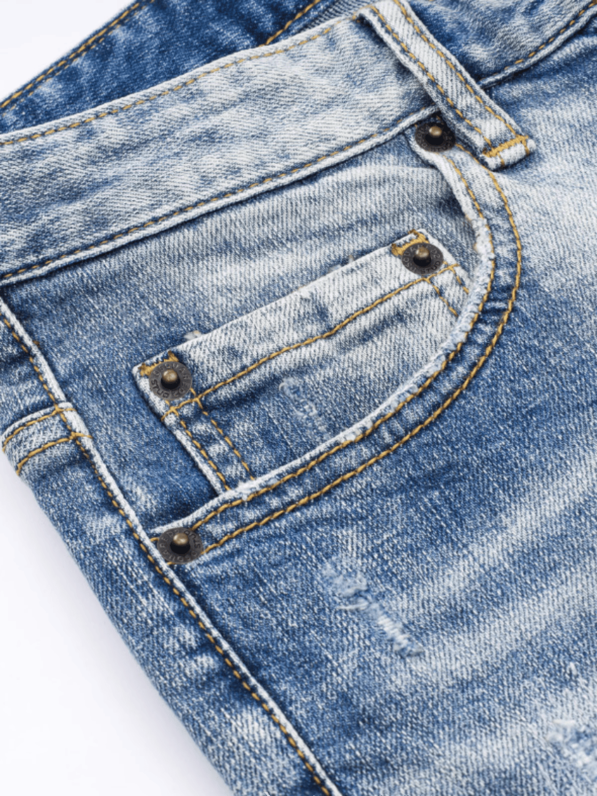 Light Washed Ripped Classic Jeans